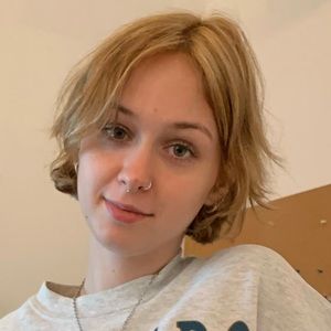 Meet your Posher, Isabella